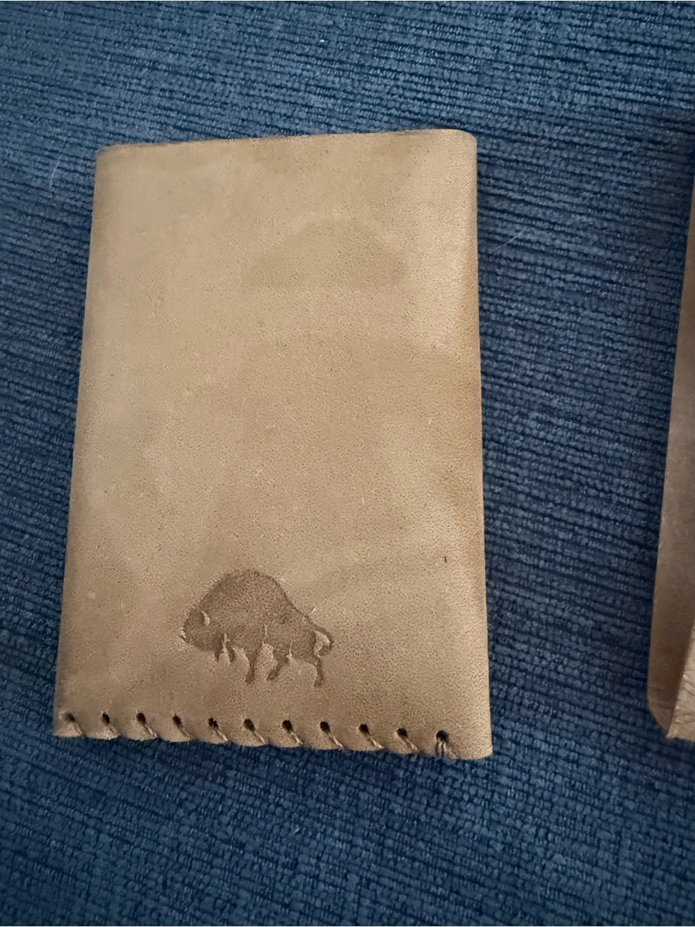 Ezra Arthur No.2 Leather  Card Holder Wallet with Buffalo Emboss - Tan